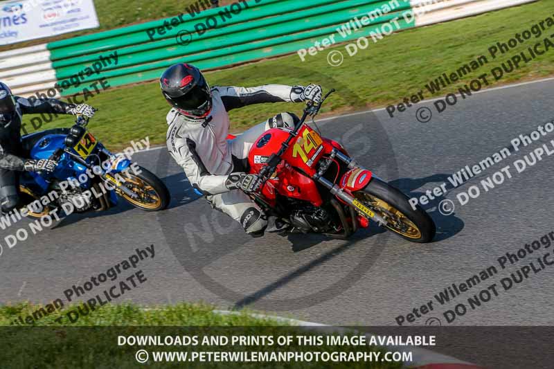 PJ Motorsport Photography 2018;enduro digital images;event digital images;eventdigitalimages;mallory park;mallory park photographs;mallory park trackday;mallory park trackday photographs;no limits trackdays;peter wileman photography;racing digital images;trackday digital images;trackday photos
